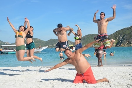 Passeio Búzios e Arraial Pacote Lua de Mel; Passeio de Escuna Arraial do Cabo Exclusivo